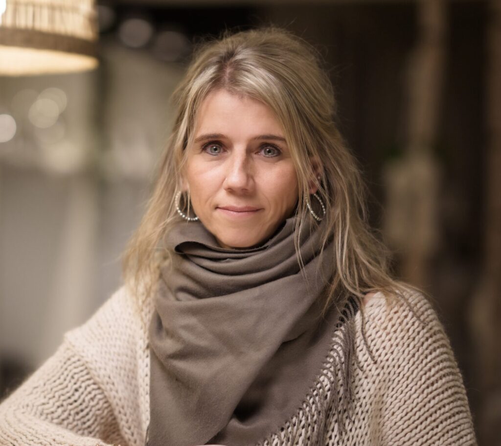Kunsttherapie, Massage, Aromatherapie, Hypnosetherapie, Coaching